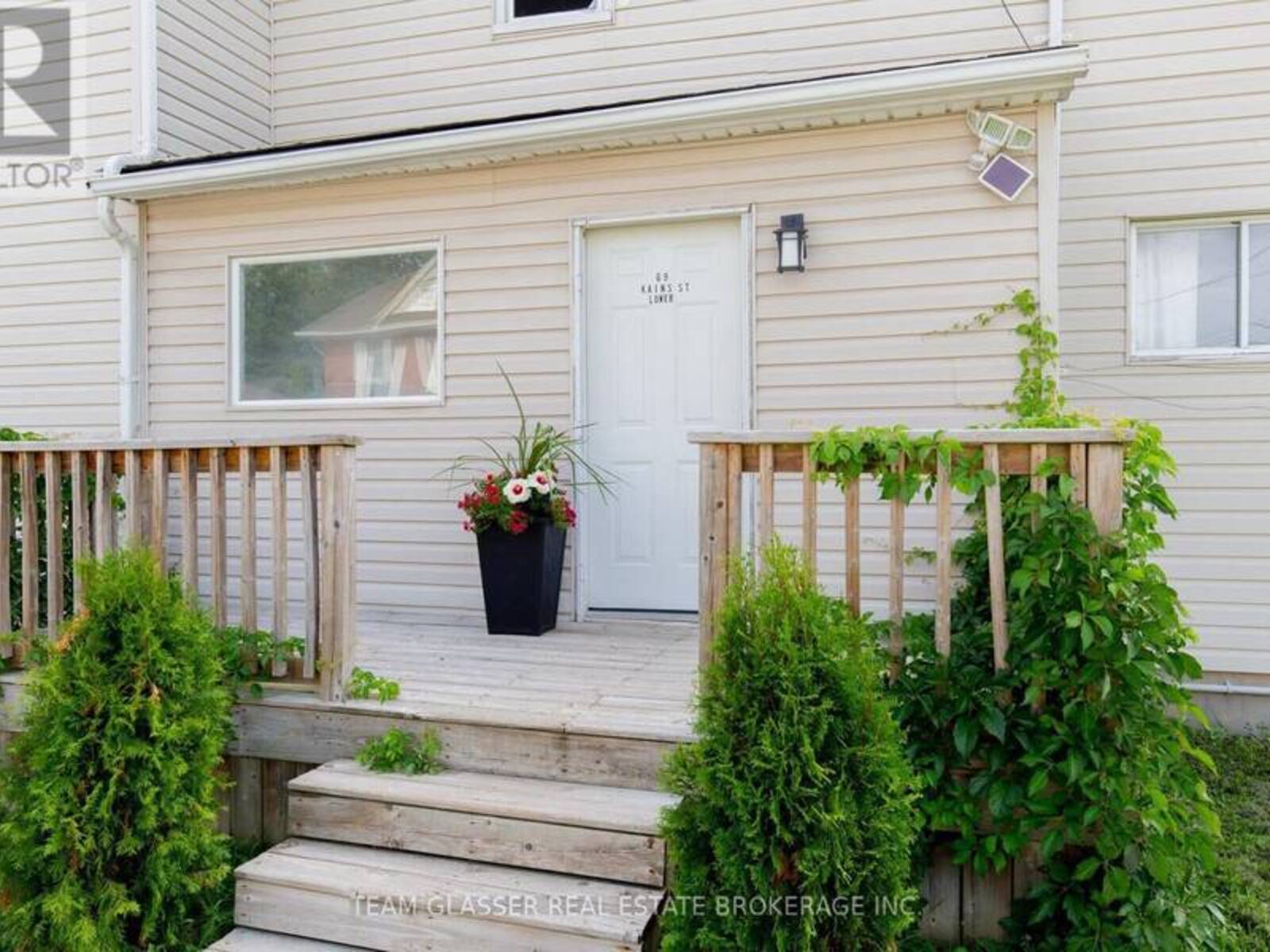 69 KAINS STREET, St. Thomas, Ontario N5P 1N5
