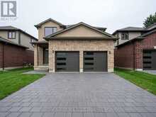 1600 CHICKADEE TRAIL | London Ontario | Slide Image One