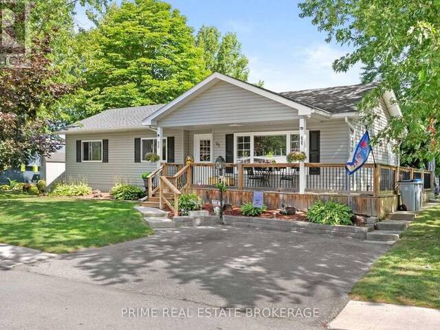 93 SHANNON BOULEVARD Grand Bend Ontario, N0M 1T0 - 2 Bedrooms Home For Sale