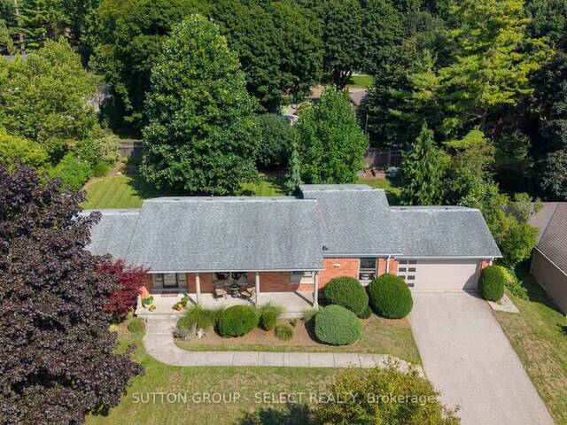 847 CLEARVIEW AVENUE London Ontario, N6H 2N1 - 4 Bedrooms Home For Sale