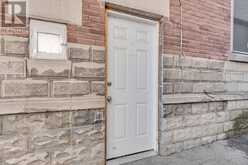 8 BRUCE STREET | London Ontario | Slide Image Three