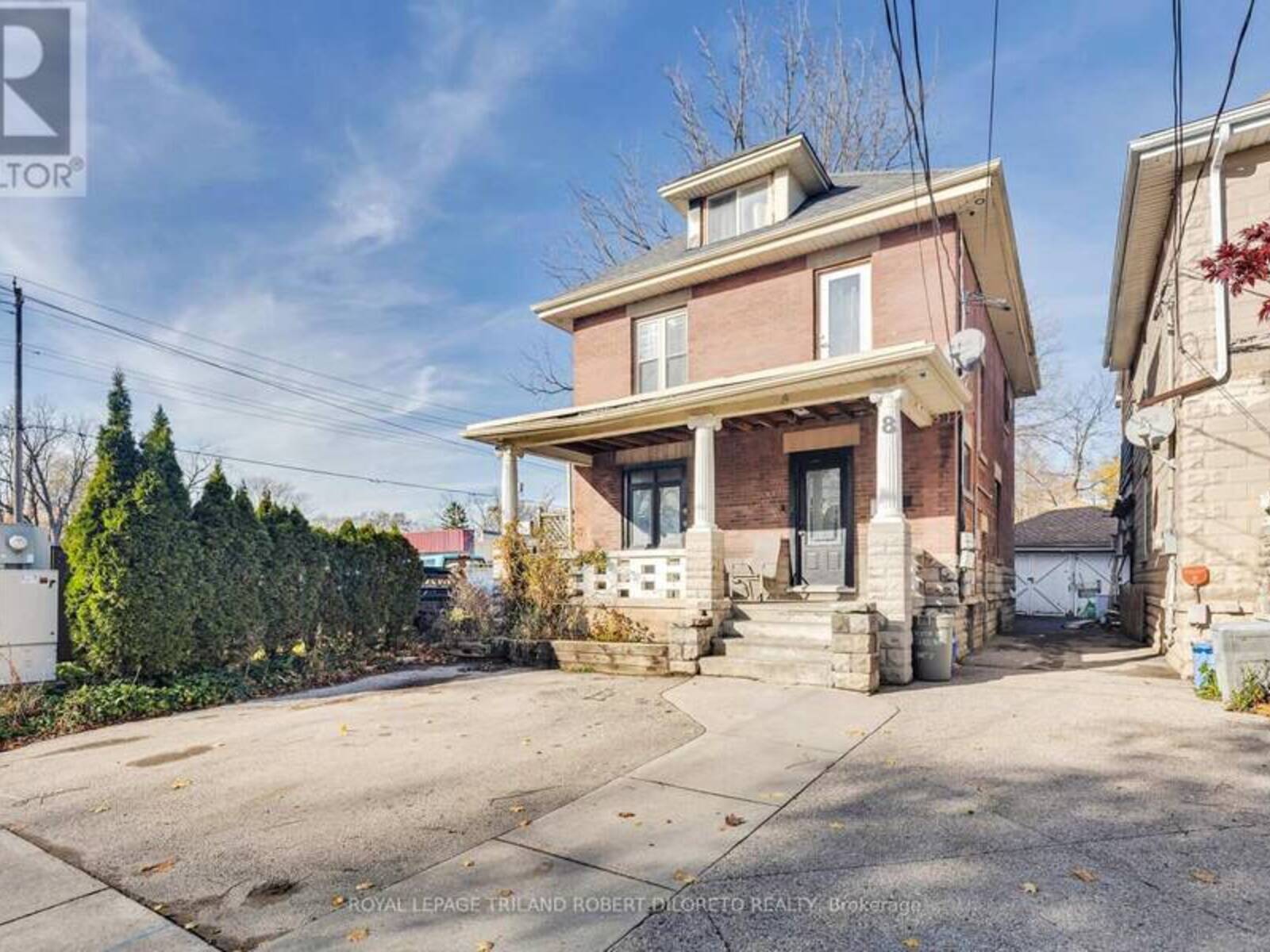 8 BRUCE STREET, London, Ontario N6C 1G4