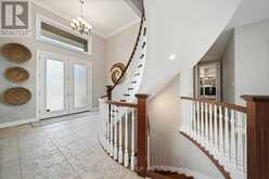 944 COLLINS DRIVE | London Ontario | Slide Image Seven