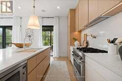 365 MANHATTAN DRIVE | London Ontario | Slide Image Nine