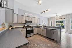 44 JUNIPER CRESCENT | Strathroy-Caradoc Ontario | Slide Image Six