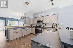 44 JUNIPER CRESCENT | Strathroy-Caradoc Ontario | Slide Image Seven