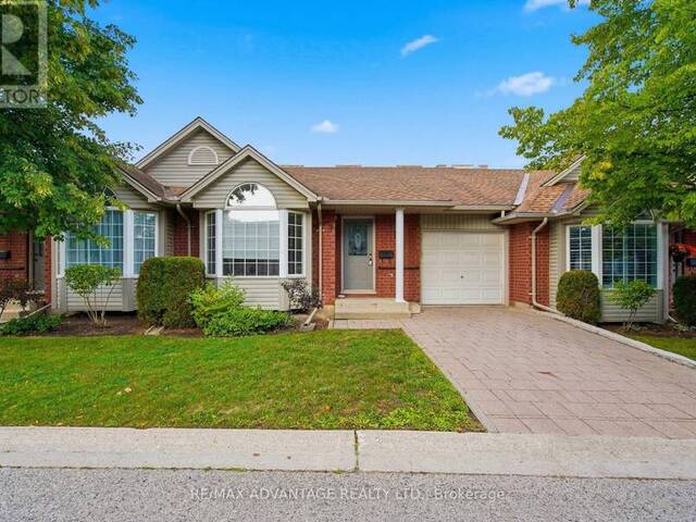 18 - 122 SHERWOOD FOREST SQUARE London Ontario, N6G 5G8 - 2 Bedrooms Condo For Sale
