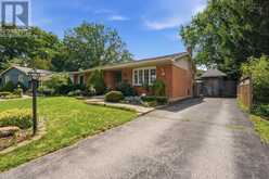 7 GLENBURNIE CRESCENT | London Ontario | Slide Image One