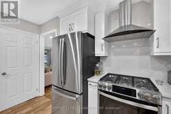 603 COUNTRY CLUB MEWS | London Ontario | Slide Image Twelve