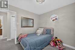 603 COUNTRY CLUB MEWS | London Ontario | Slide Image Thirty-three