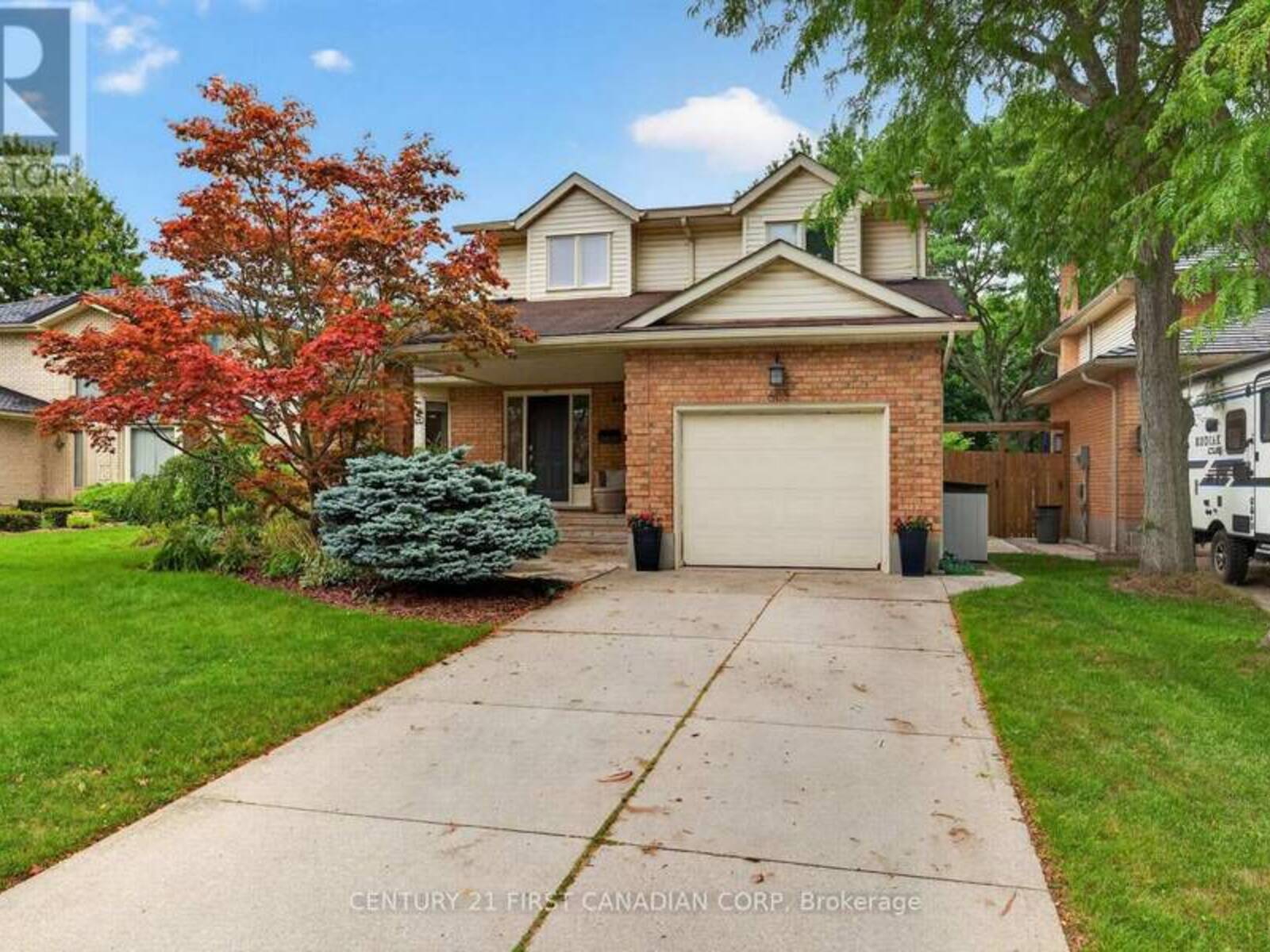 603 COUNTRY CLUB MEWS, London, Ontario N6C 5R1
