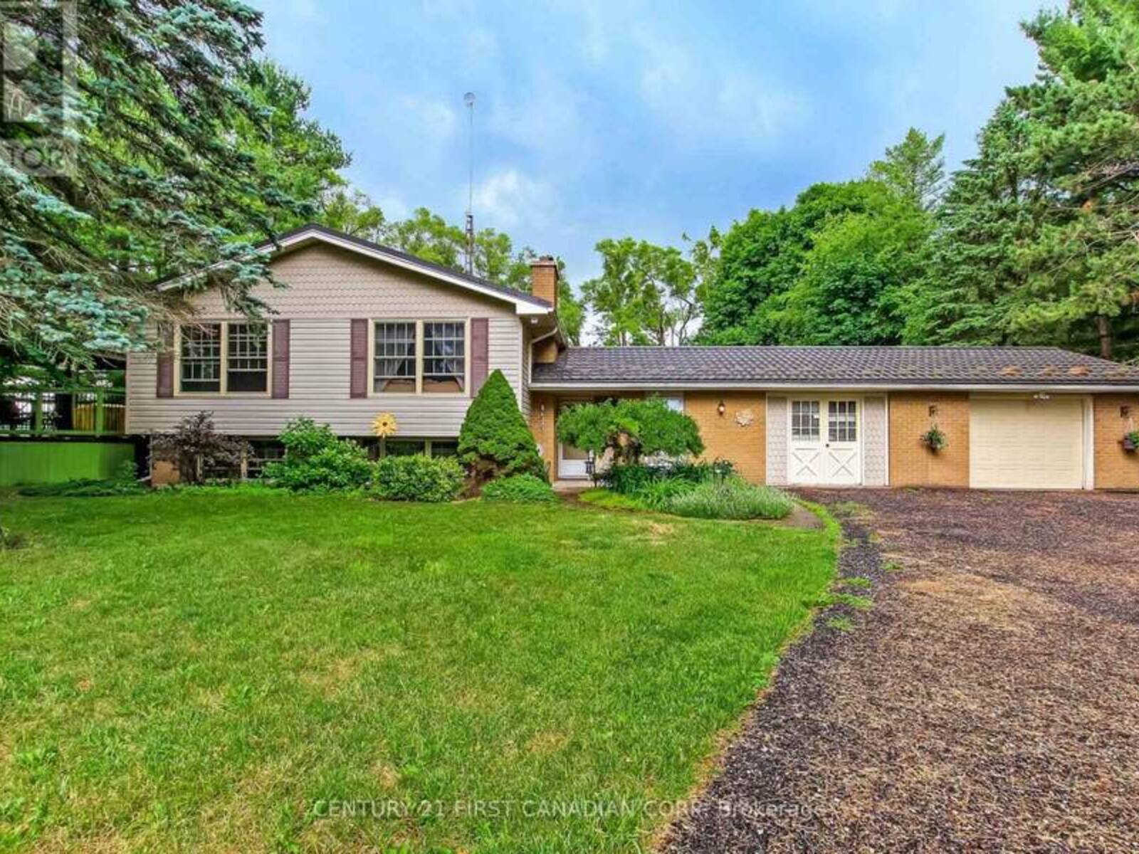 6892 CENTURY DRIVE, London, Ontario N6B 3N1