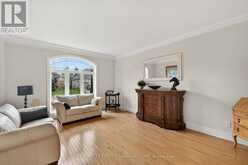 2 - 7222 CLAYTON WALK | London Ontario | Slide Image Nine