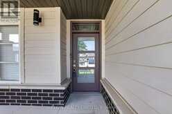 18 - 10 MCPHERSON COURT N | St. Thomas Ontario | Slide Image Two