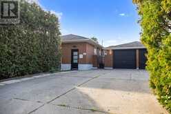 38 SILVERDALE CRESCENT | London Ontario | Slide Image One
