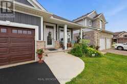 4 DORAL COURT | St. Thomas Ontario | Slide Image Two