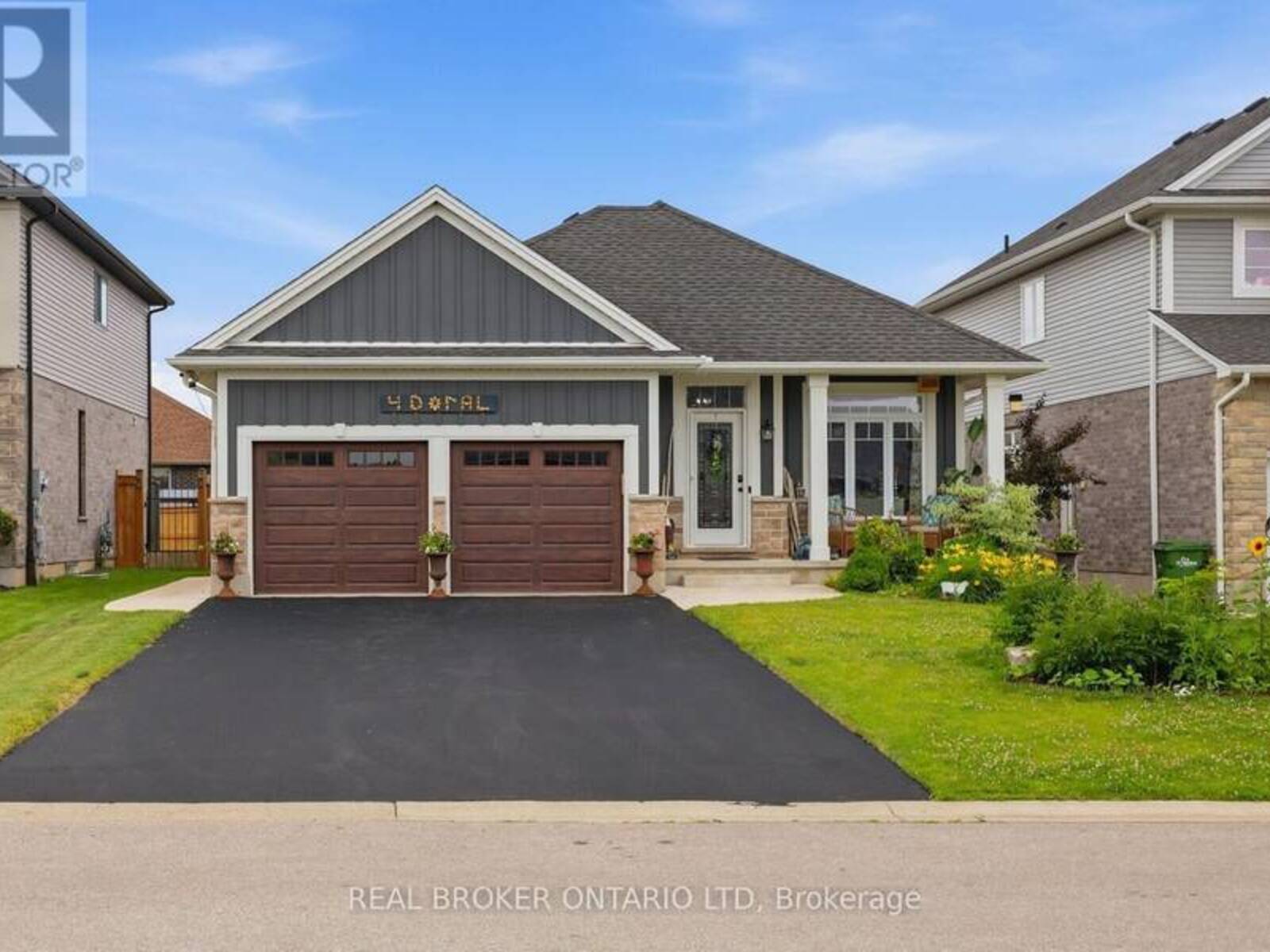 4 DORAL COURT, St. Thomas, Ontario N5R 0G3