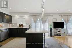 270 SOUTH LEAKSDALE CIRCLE | London Ontario | Slide Image Thirteen