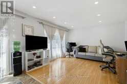 270 SOUTH LEAKSDALE CIRCLE | London Ontario | Slide Image Nineteen