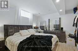 270 SOUTH LEAKSDALE CIRCLE | London Ontario | Slide Image Thirty-six