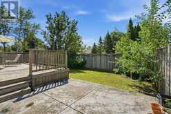 270 SOUTH LEAKSDALE CIRCLE | London Ontario | Slide Image Thirty-nine