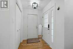 270 SOUTH LEAKSDALE CIRCLE | London Ontario | Slide Image Eight
