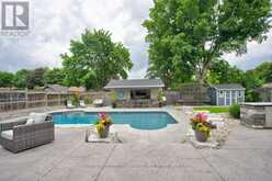 24 FIELD ROAD | London Ontario | Slide Image Four