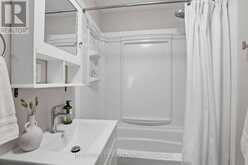35 MACKAY AVENUE | London Ontario | Slide Image Nineteen