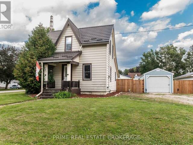 221 THIRD STREET West Elgin Ontario, N0L 2C0 - 1 Bedroom Home For Sale