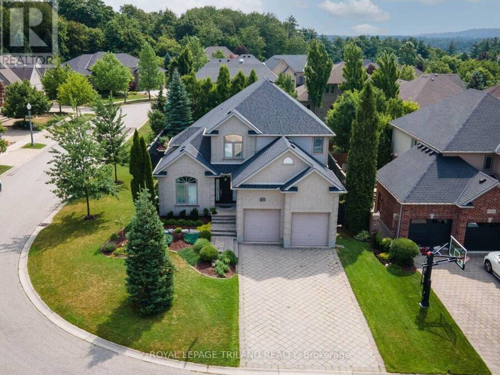 1310 SHORE ROAD, London, Ontario N6K 4Z8