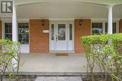 35 COWAN PLACE | London Ontario | Slide Image Five