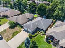 67 MOFFATT LANE | Strathroy-Caradoc Ontario | Slide Image Four