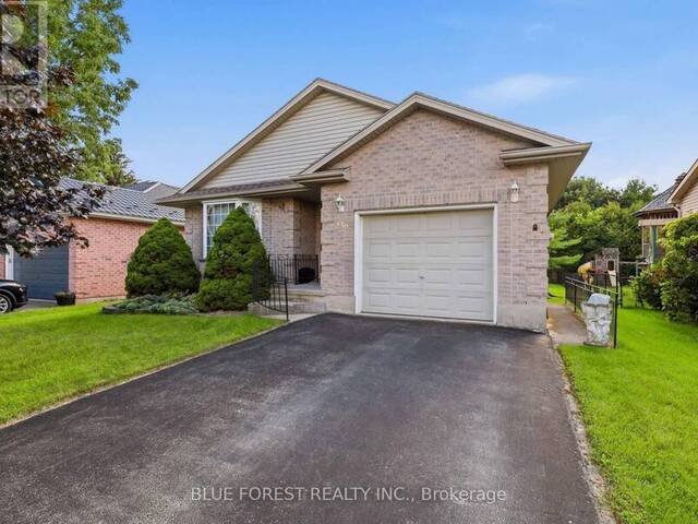 236 MARGARET STREET Dutton-Dunwich Ontario, N0L 1J0 - 2 Bedrooms Home For Sale