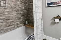 298 SUNSET DRIVE | St. Thomas Ontario | Slide Image Thirteen