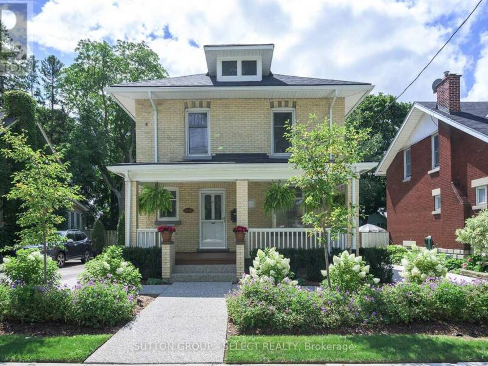 345 TECUMSEH AVENUE E, London, Ontario N6C 1T1
