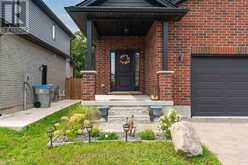 7 ARMSTRONG STREET | Mount Brydges Ontario | Slide Image Two