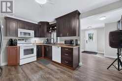 4 HARDING CRESCENT | London Ontario | Slide Image Eight