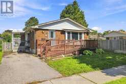 4 HARDING CRESCENT | London Ontario | Slide Image One