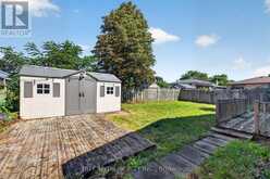 4 HARDING CRESCENT | London Ontario | Slide Image Thirty-two