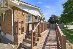 4 HARDING CRESCENT | London Ontario | Slide Image Three
