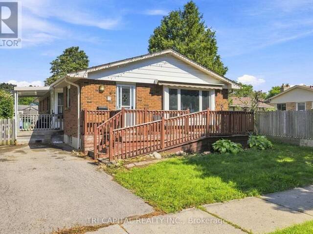 4 HARDING CRESCENT London Ontario, N6E 1G3 - 4 Bedrooms Home For Sale
