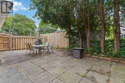 34 OREGON ROAD | London Ontario | Slide Image Thirty