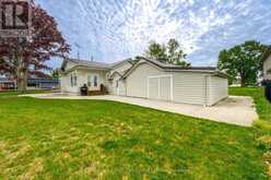 3877 ST CLAIR PARKWAY | St. Clair Ontario | Slide Image Thirty-eight
