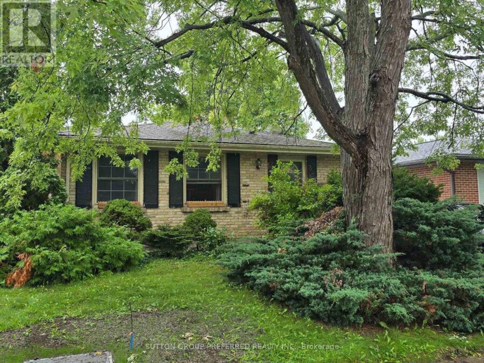 383 FERNDALE AVENUE, London, Ontario N6C 2Y9