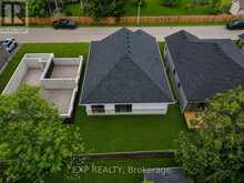 22 - 430 HEAD STREET N | Strathroy-Caradoc Ontario | Slide Image Twenty-three