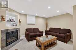 46 GARDEN WALK | London Ontario | Slide Image Thirty-four