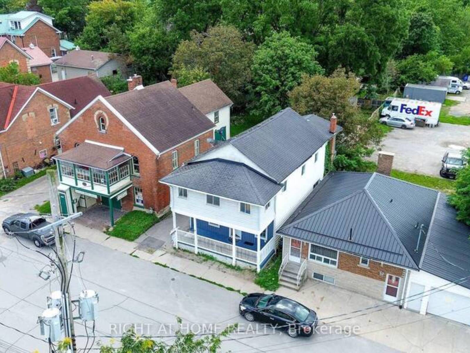 17 LAIDLAW Street S, Cannington, Ontario L0E 1E0