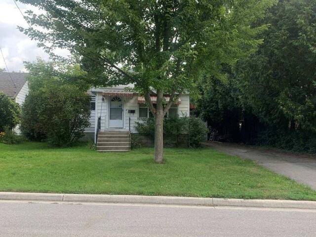 57 BRITANNIA AVENUE London Ontario, N6H 2J3 - 2 Bedrooms Home For Sale
