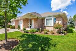 33 ILDERBROOK CIRCLE | Ilderton Ontario | Slide Image Two