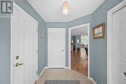 33 ILDERBROOK CIRCLE | Ilderton Ontario | Slide Image Four